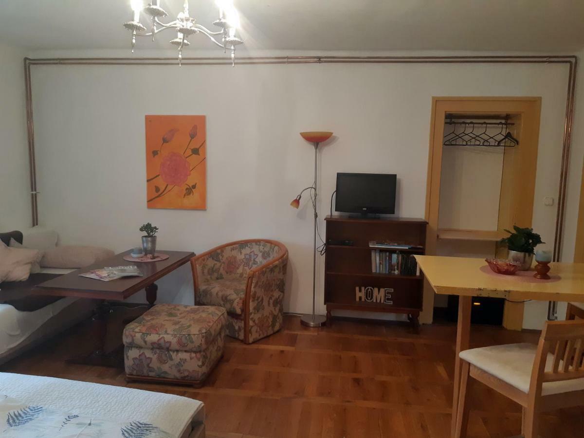 Berbaltavar Axtburg Apartments מראה חיצוני תמונה